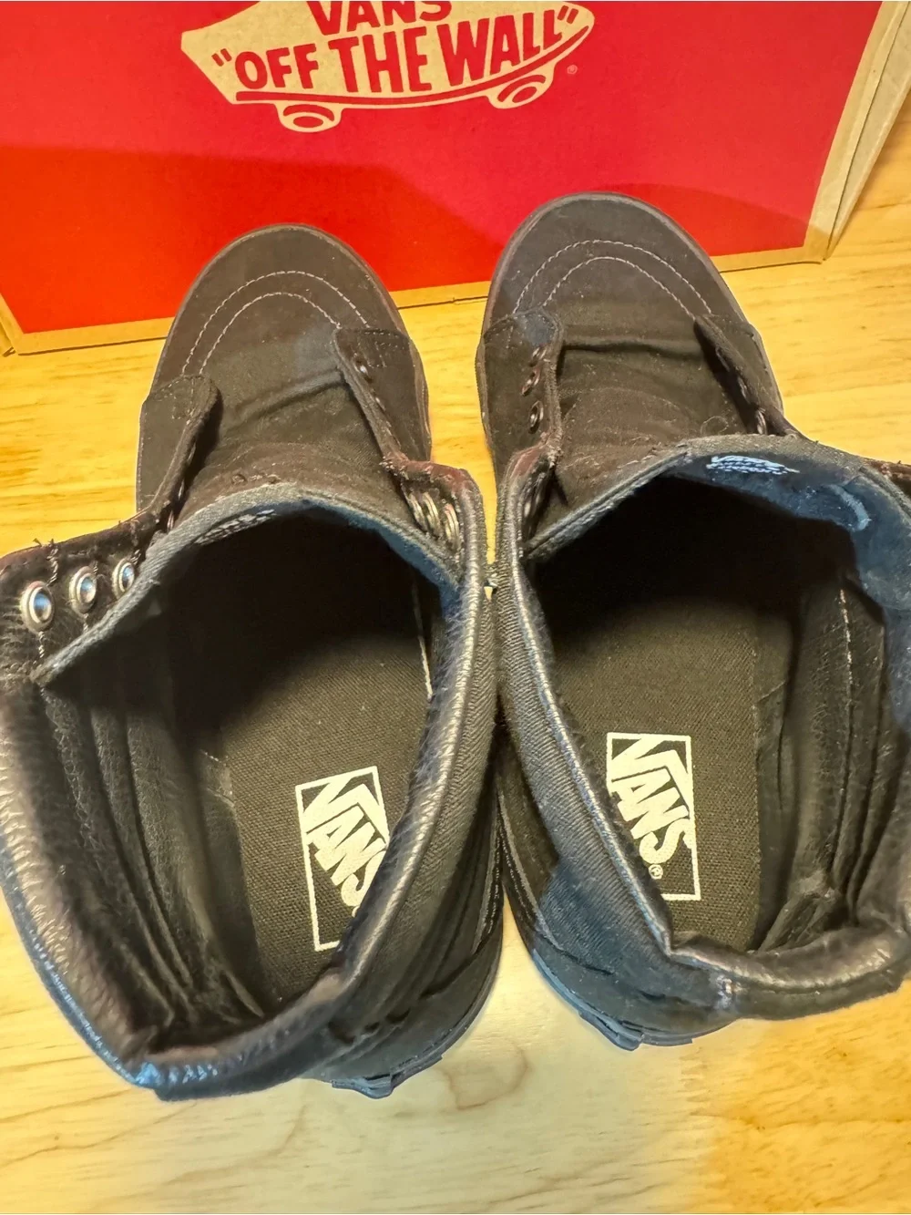 Vans Men's Sk8-Hi Black Canvas High-Top Size 10D